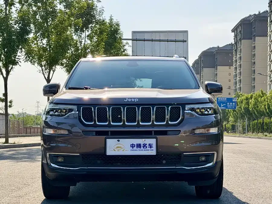 Jeep Commander