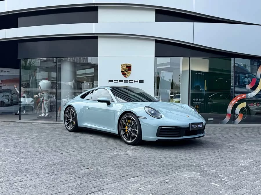 Porsche 911