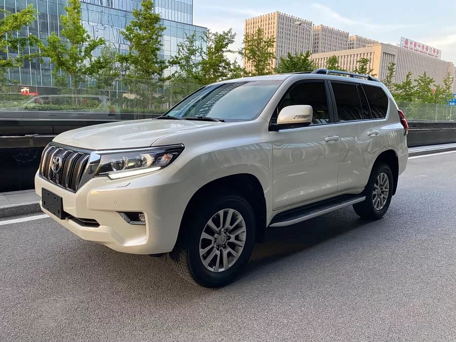 Toyota Prado