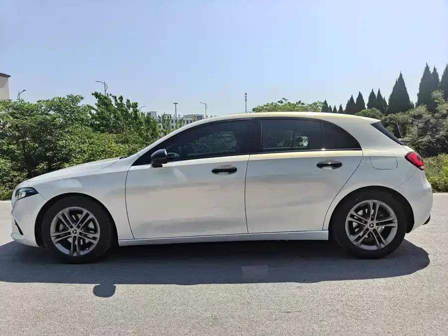 Mercedes-Benz Grade A