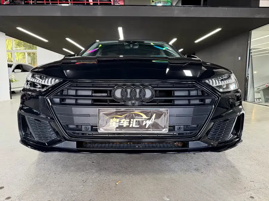 Audi A7L