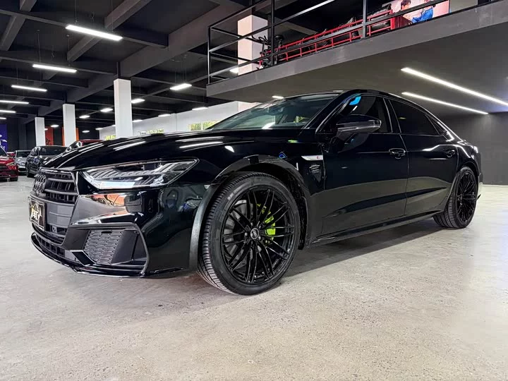 Audi A7L