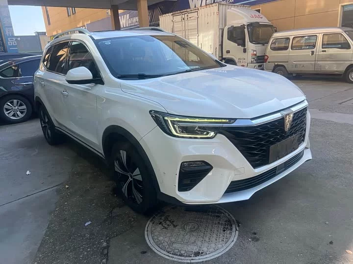 Roewe RX5