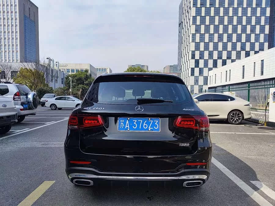 Mercedes Benz GLC