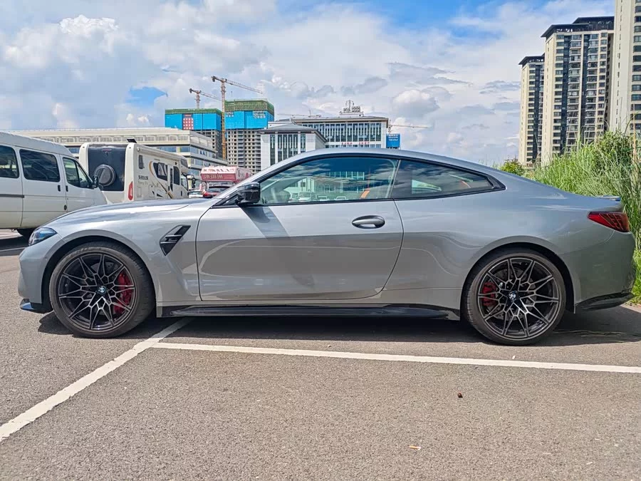 BMW M4