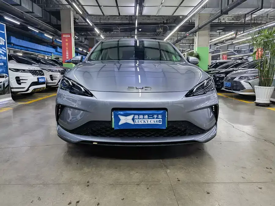 BYD seal 05 DM-i