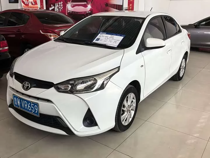 Toyota YARiS L Enjoy