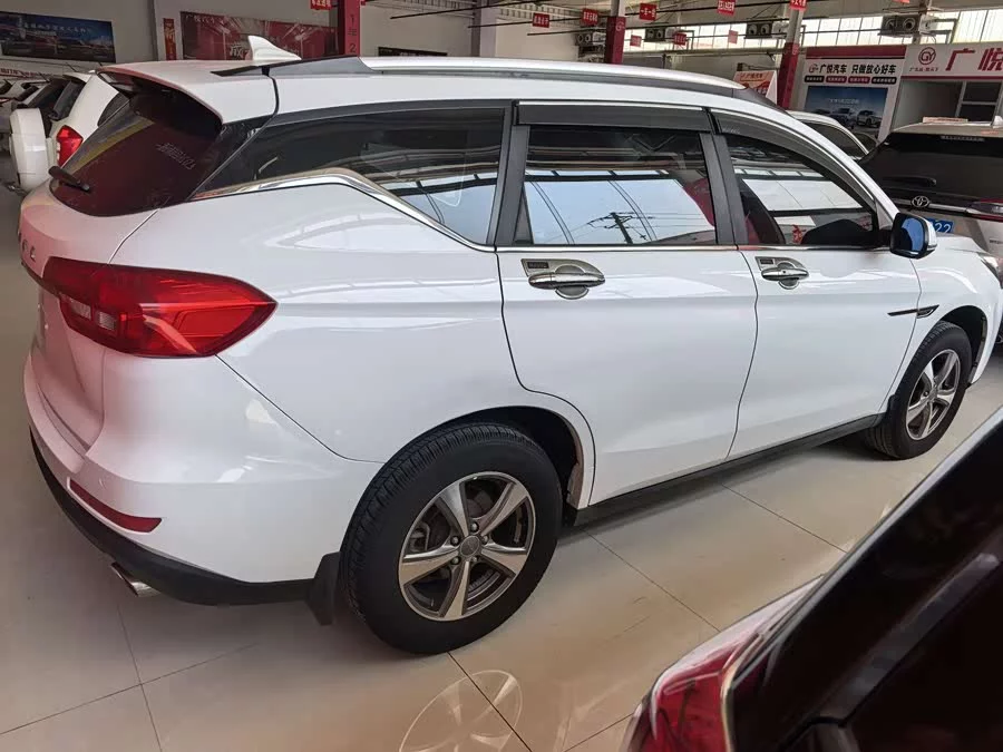 Haval M6