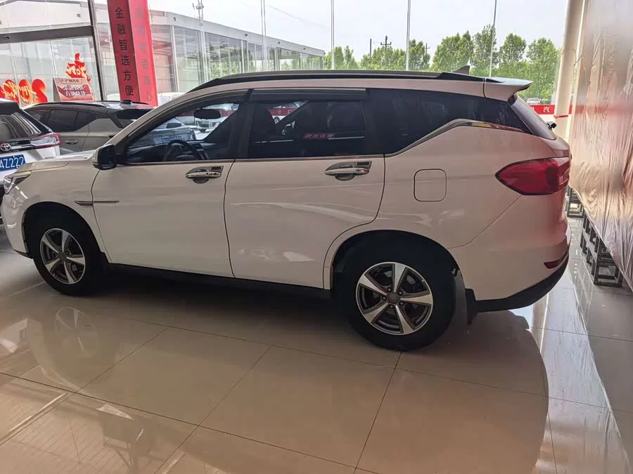 Haval M6