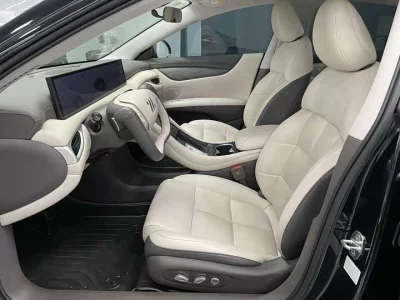 IM Motors Zhiji L6