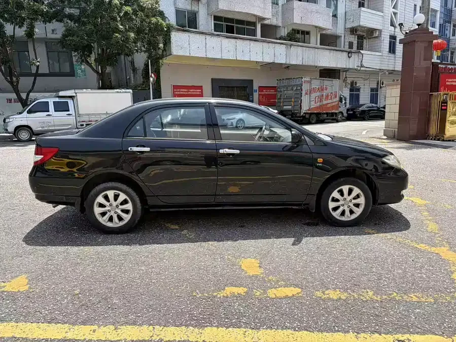 BYD F3