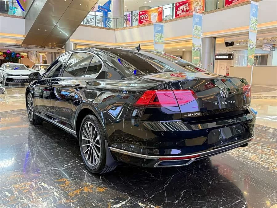Volkswagen Magotan