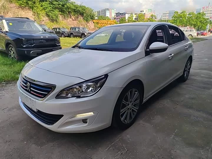 Peugeot 408