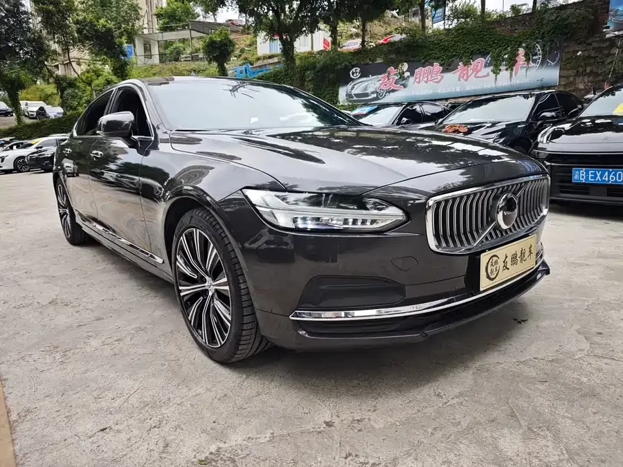 Volvo S90