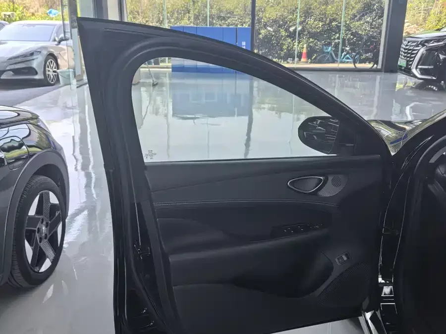 BYD seal 05 DM-i