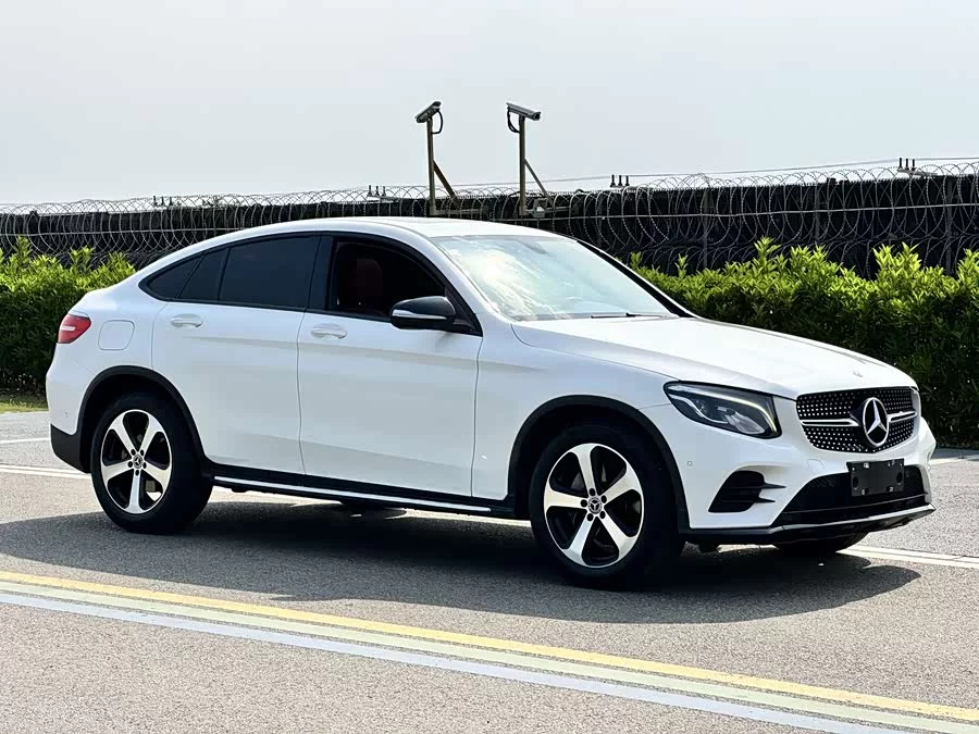 Mercedes Benz GLC coupe