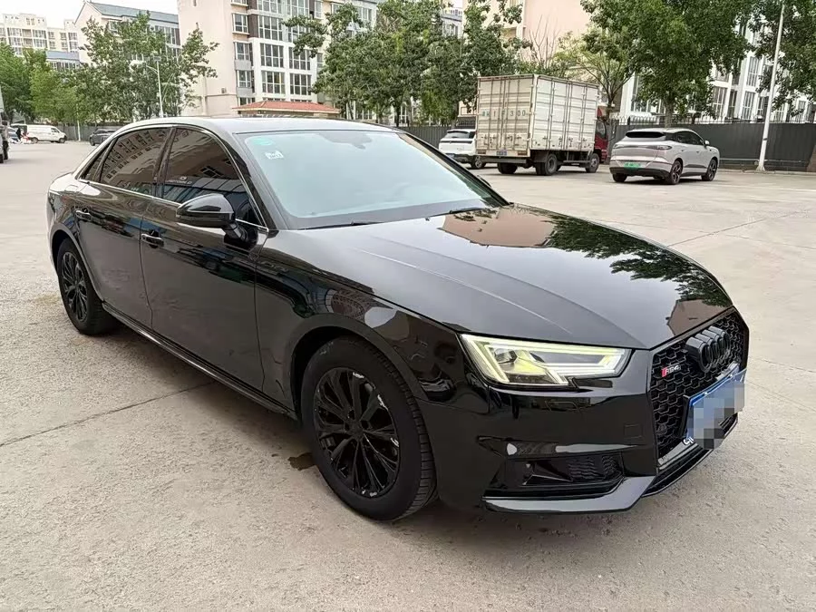 Audi A4L