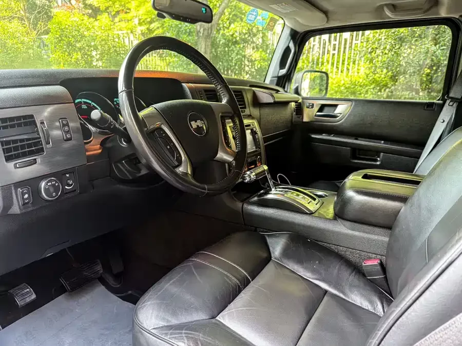 Hummer H2