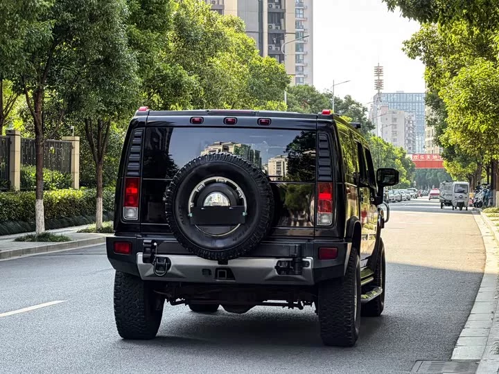 Hummer H2