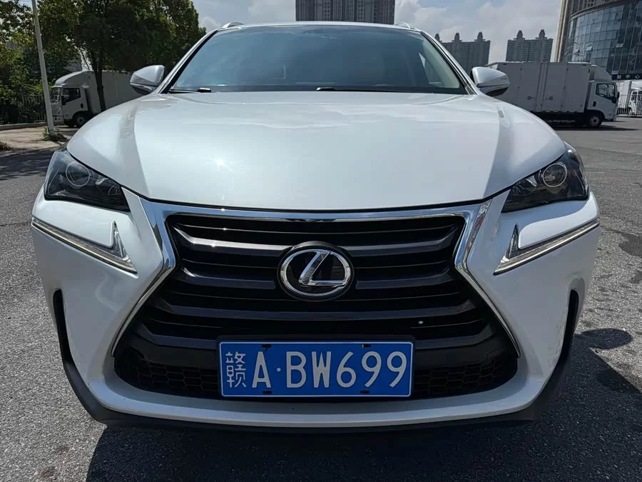 Lexus NX