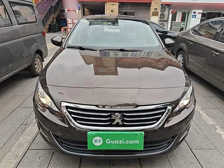 Peugeot 408