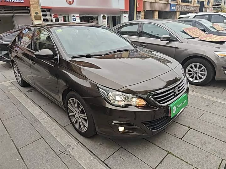 Peugeot 408