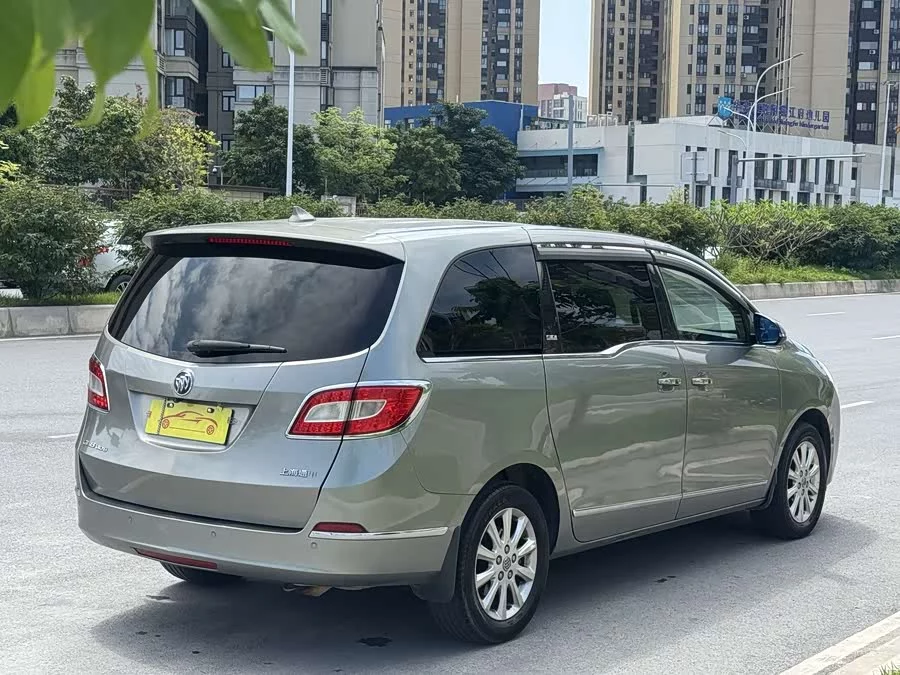 Buick GL8