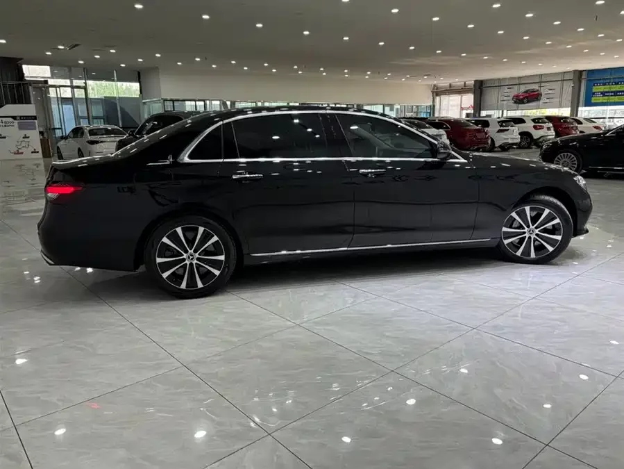 Mercedes Benz E-class new energy