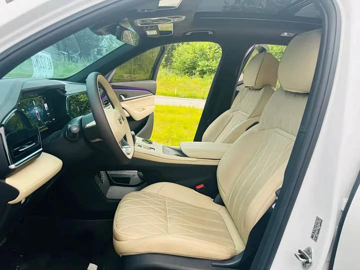 Geely Xingyue L
