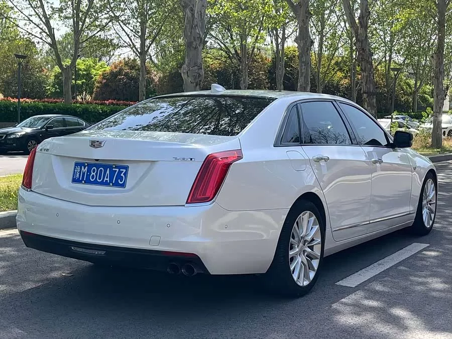 Cadillac CT6
