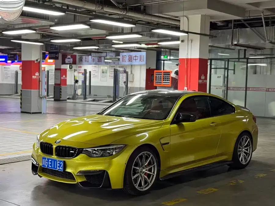 BMW M4