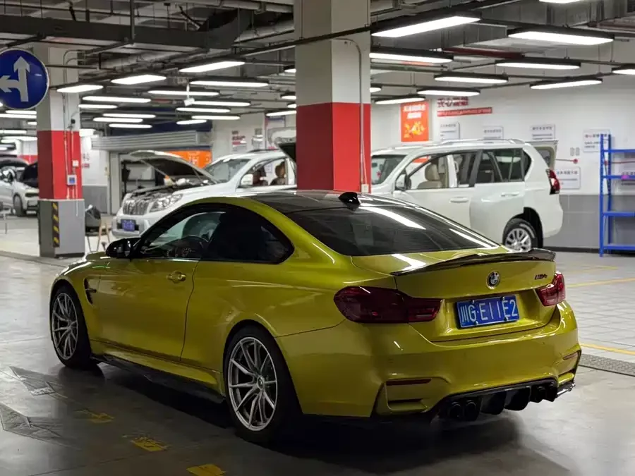 BMW M4