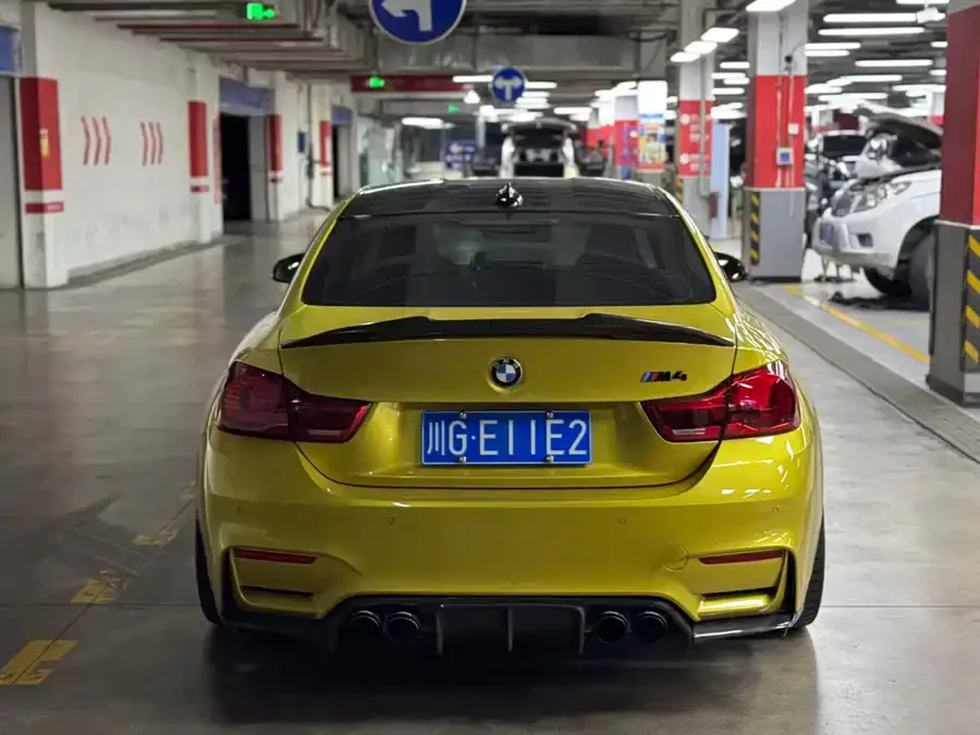 BMW M4