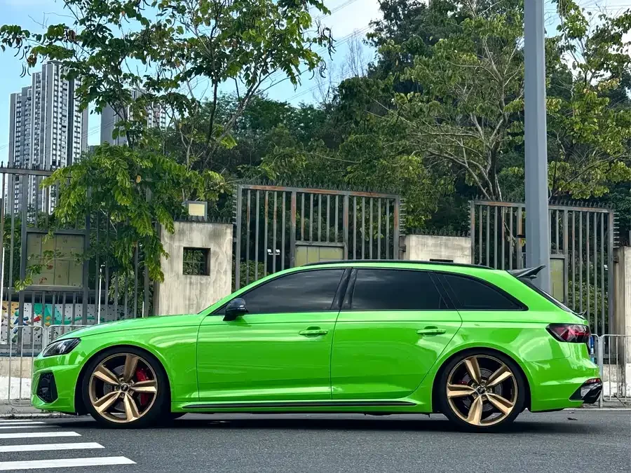 Audi RS 4