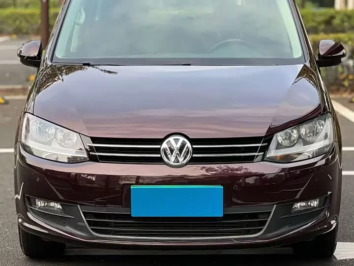 Volkswagen Sharon