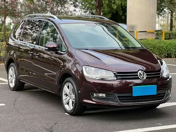 Volkswagen Sharon