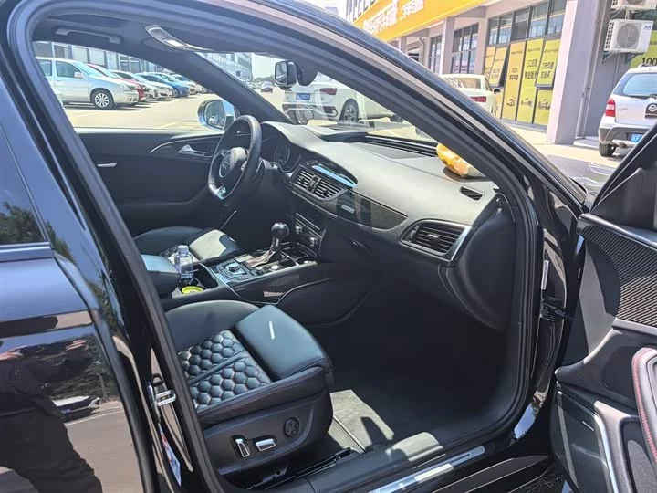 Audi RS 6