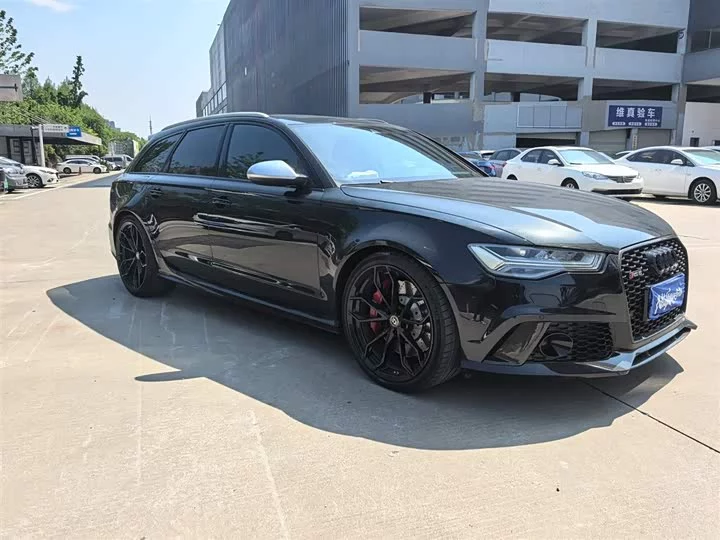 Audi RS 6