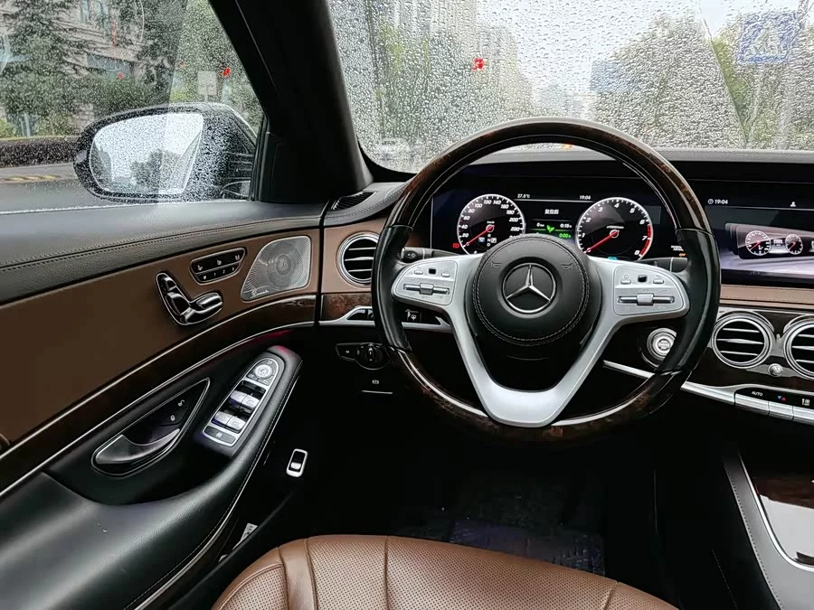 Mercedes Benz S class