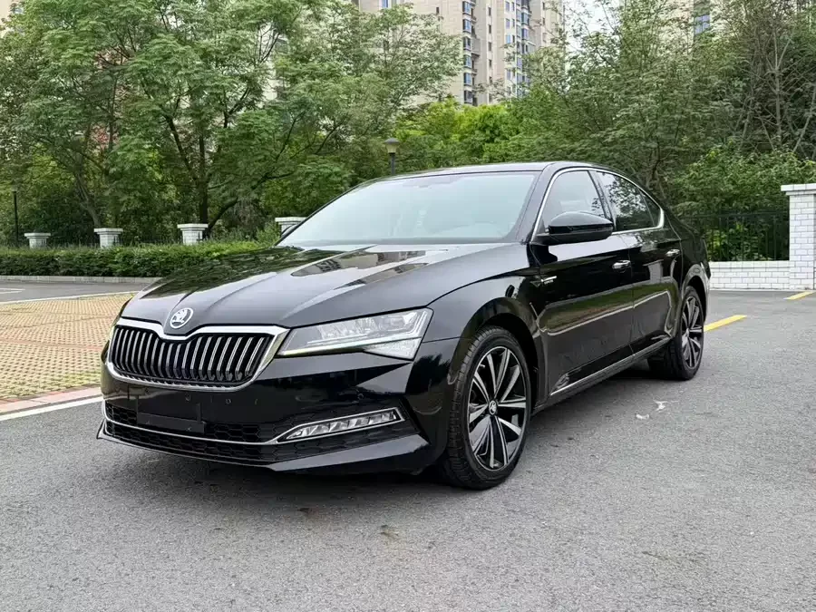 Skoda SuperB