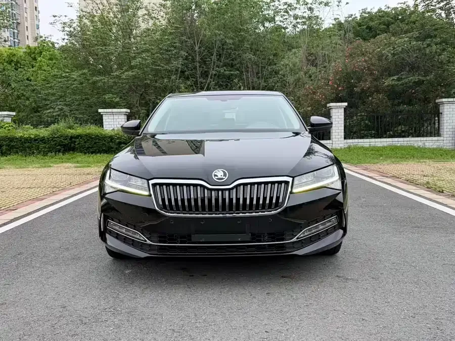 Skoda SuperB