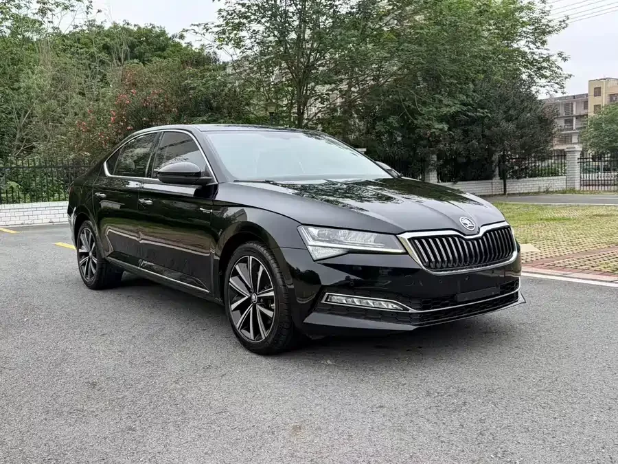 Skoda SuperB