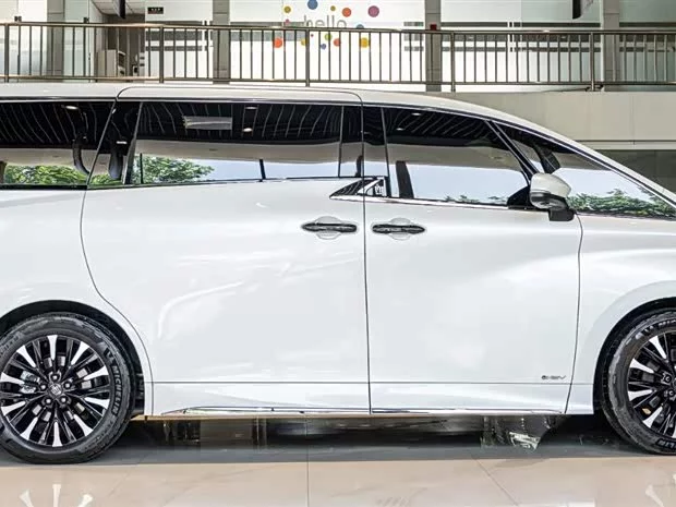 Toyota Wilfa