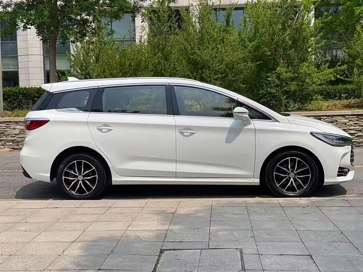 BYD Song MAX