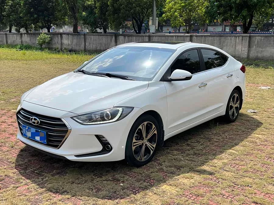 Hyundai elantra