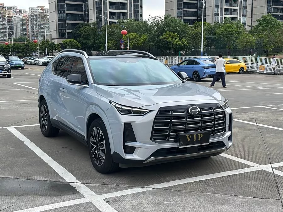 GAC Trumpchi GS4
