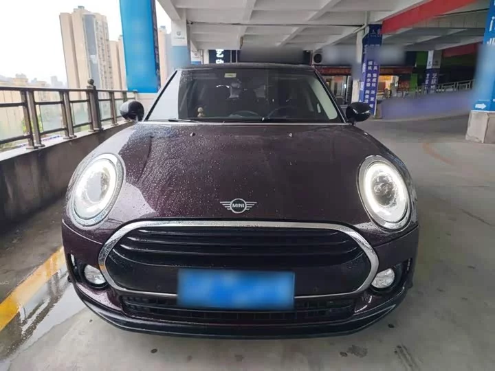 MINI CLUBMAN