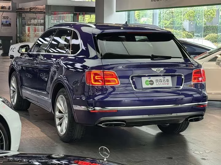 Bentley Bentayga