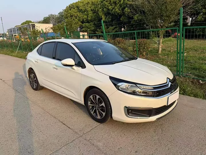 Citroën C4L