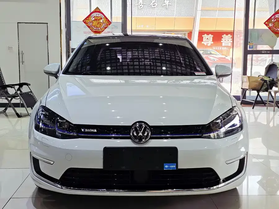 Volkswagen Golf (Pure Electric)